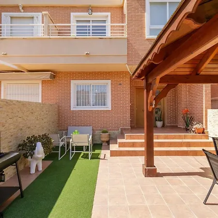 Casa vacanze Themed Pool & Jacuzzi I Bbq | Parking *