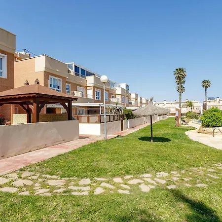 Vakantiehuis Themed Pool & Jacuzzi I Bbq | Parking